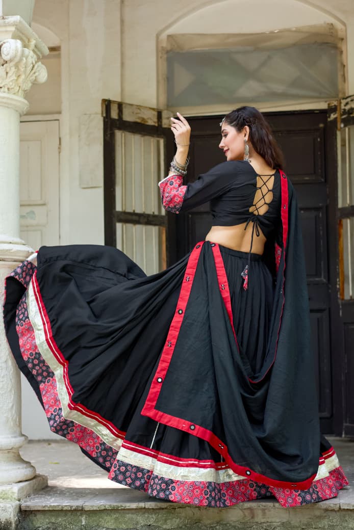 pure cotton chaniya choli set.
