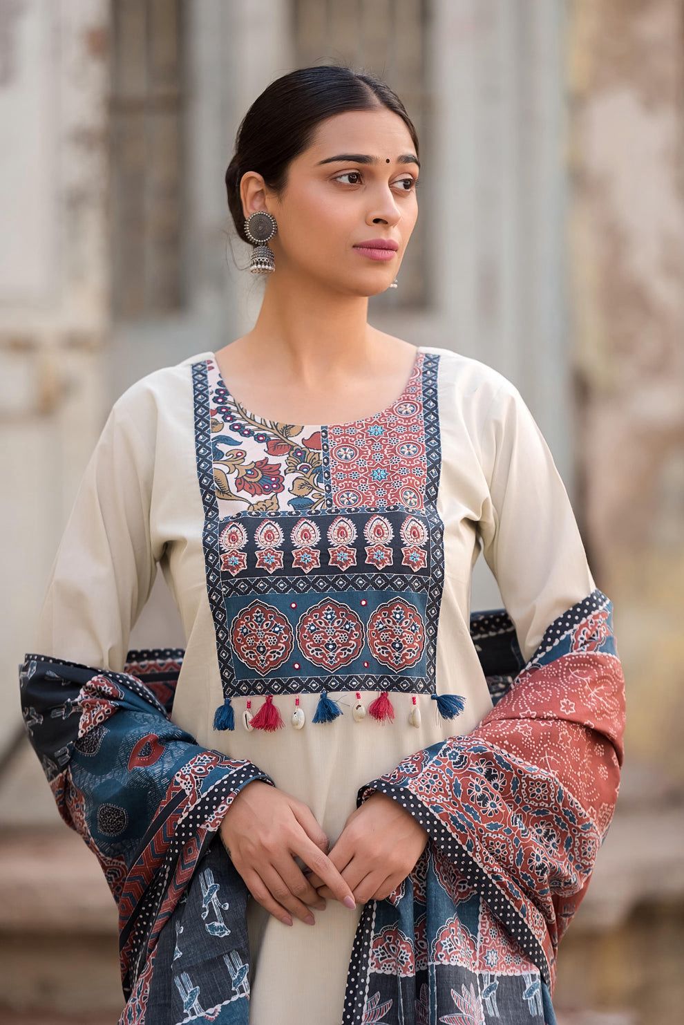 DESIGNER WEAR EXCLUSIVE SUIT IN ROMAN SILK FABRIC TOP AND PANT WITH DUPATTA PAIR