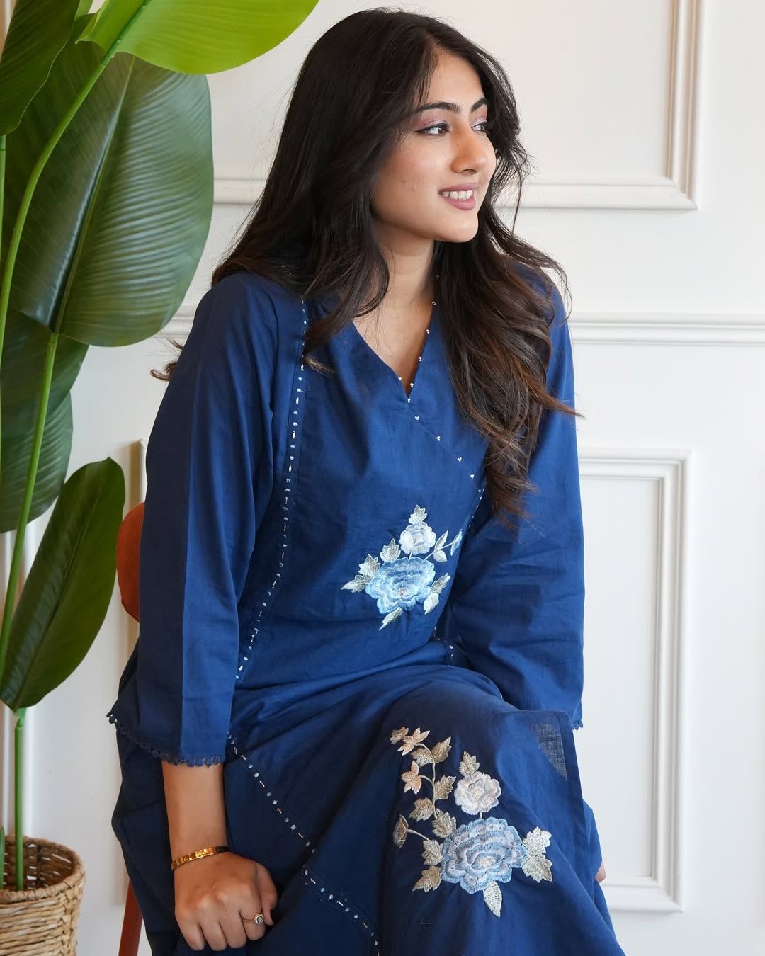 Featuring Beautiful Suit Sets in Pure South Cotton Top with pent, it is beautifully decorated desgins